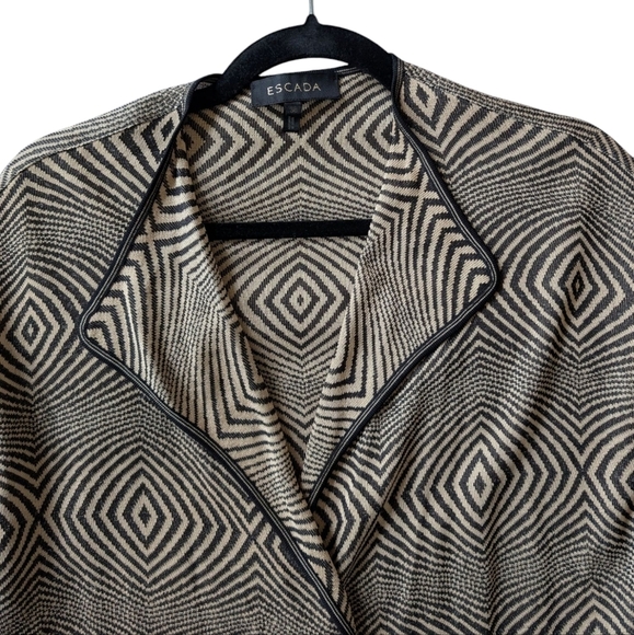 Escada Black and Cream Geometric Women's Sweater Cardigan sz 38 EU - Picture 4 of 7